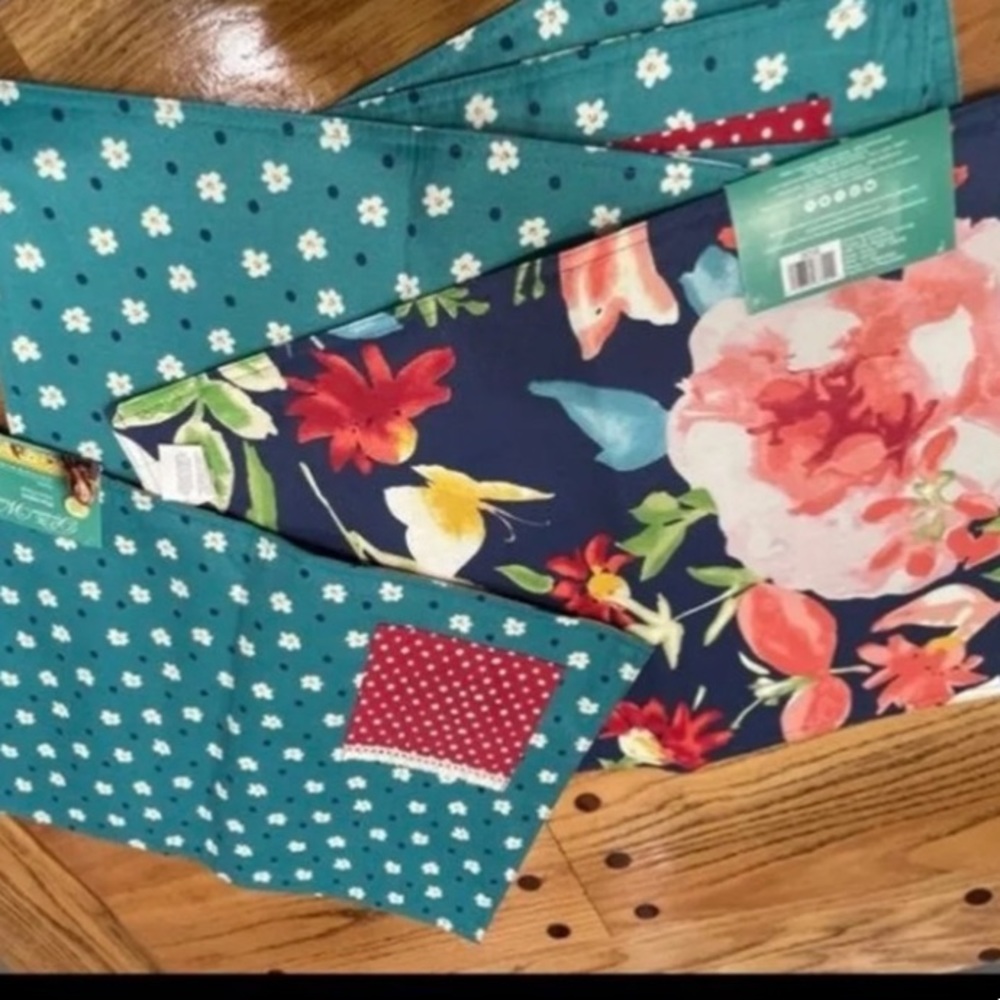 Placemats